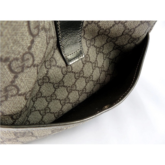 Gucci Beige and Olive Shoulder Bag - Picture 13 of 16